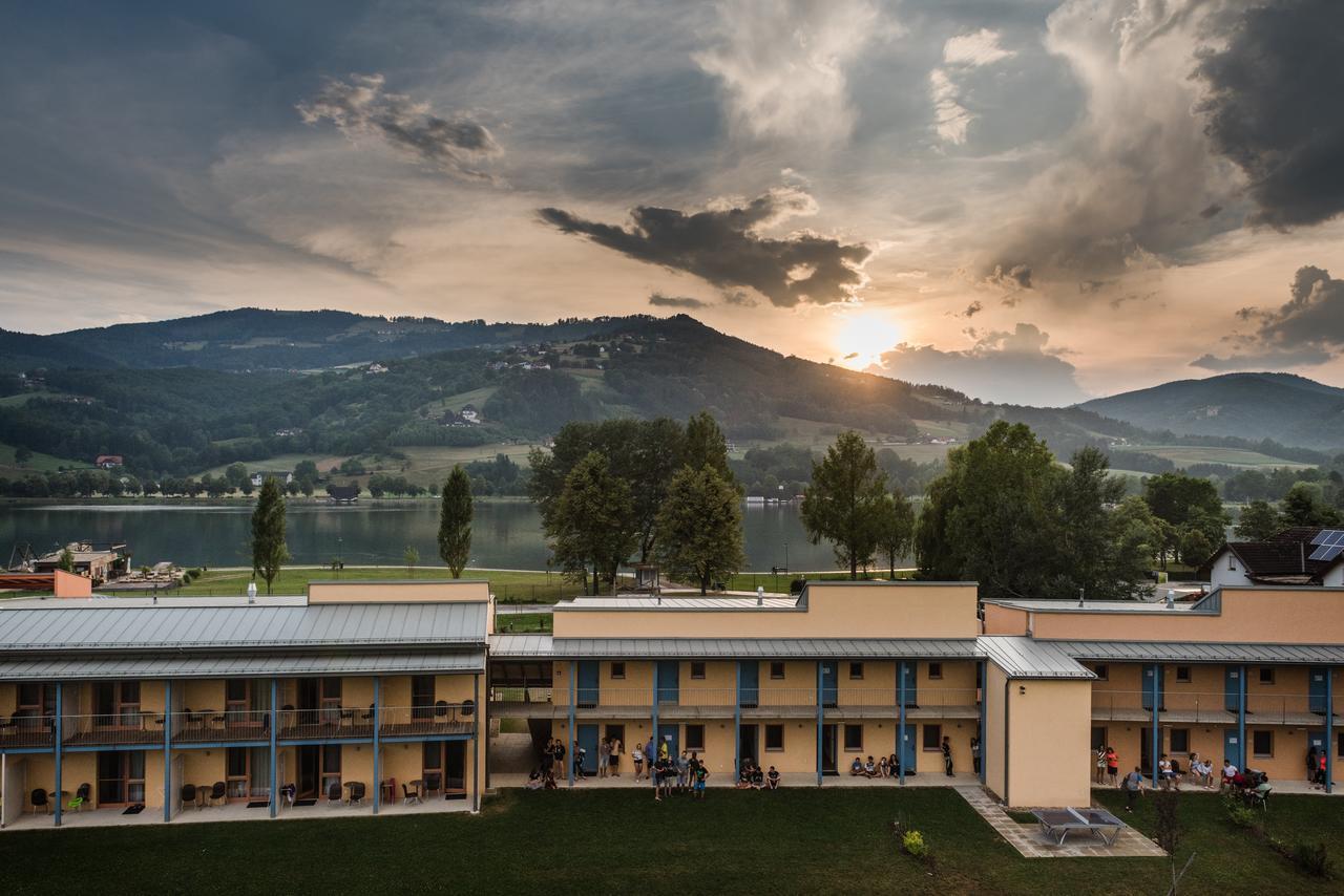Jufa Hotel Stubenbergsee Екстер'єр фото